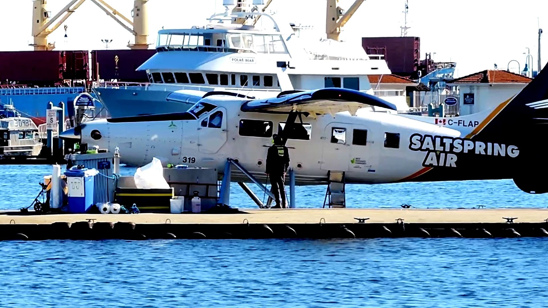 ⁣de Havilland Otter Engine Start