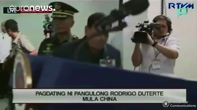 Президент Филиппин не собирается полностью разрывать связи с США