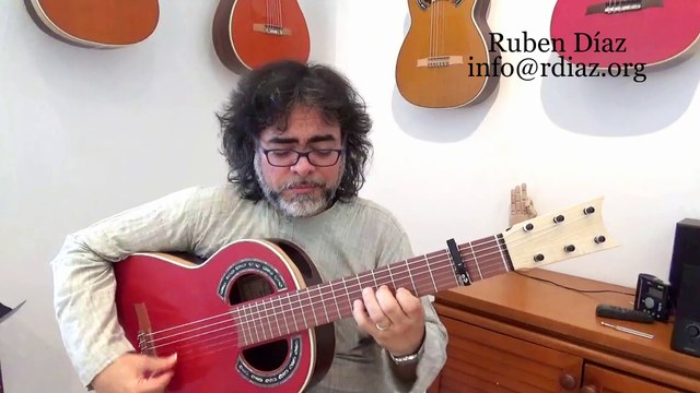 Balanced weight in flamenco ideal for Paco de Lucia´s posture/Andalusian Guitars Francisco Simplicio 1929 Wittner pegs