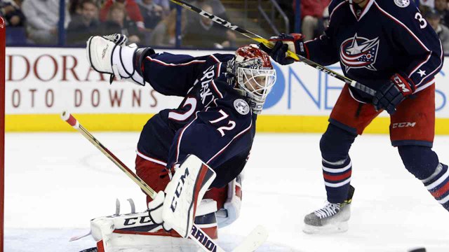 Blue Jackets Get First Win