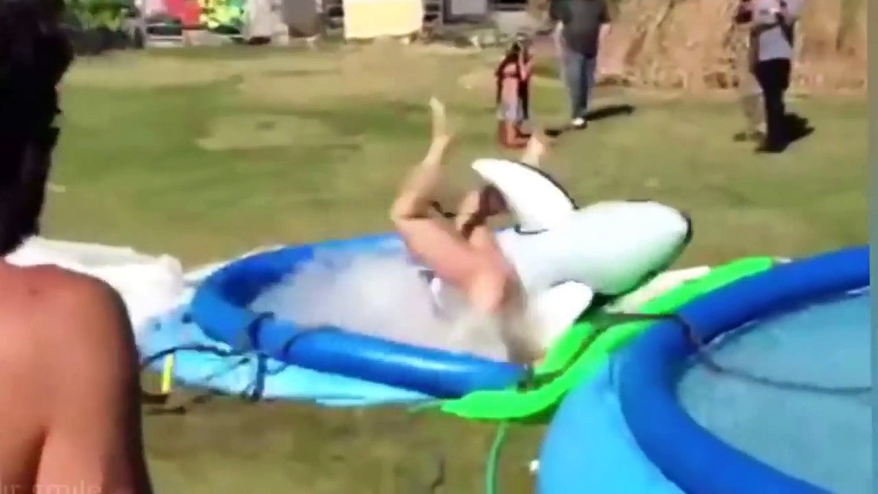 Funny videos Girls Fails 2016 hot girl compilation ❤ dont lugh