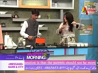 Funniest  discussion of Chai Wala Arshad Khan with female anchor in morning live show