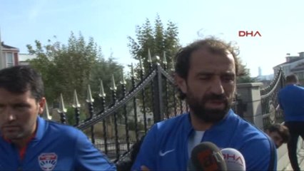 Silahlı Saldırı Sonucu Öldürülen Genç Futbolcu Toprağa Verildi