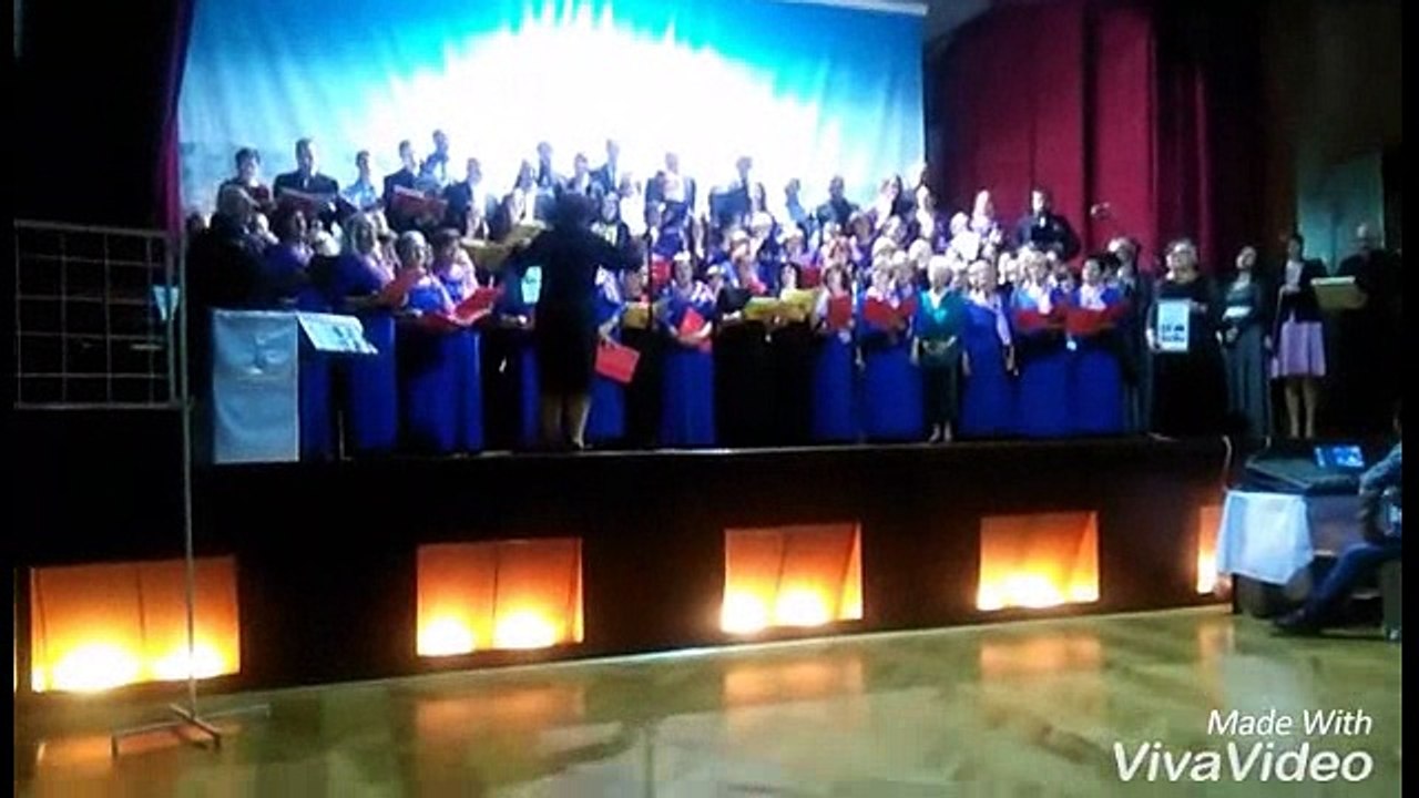 U  DERVENTI TIHA NOC -Udruzeni horovi iz Maglaja,Dervente,Viteza,Hor Pravoslavne crkve i Irina i Vanja Subasic