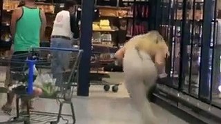 Girls Falls In Public In Funny Way