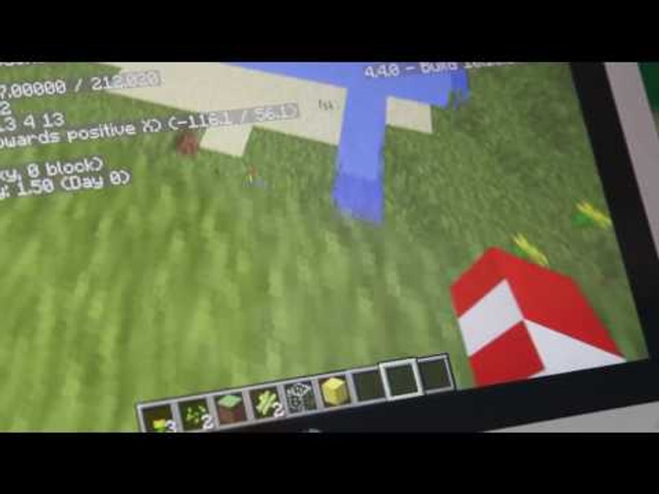 Gaming on a Netbook: Minecraft