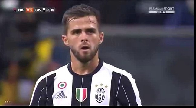 Miralem Pjanic Cancelled Goal 0-1 AC Milan 0 - 1 Juventus 22.10.2016