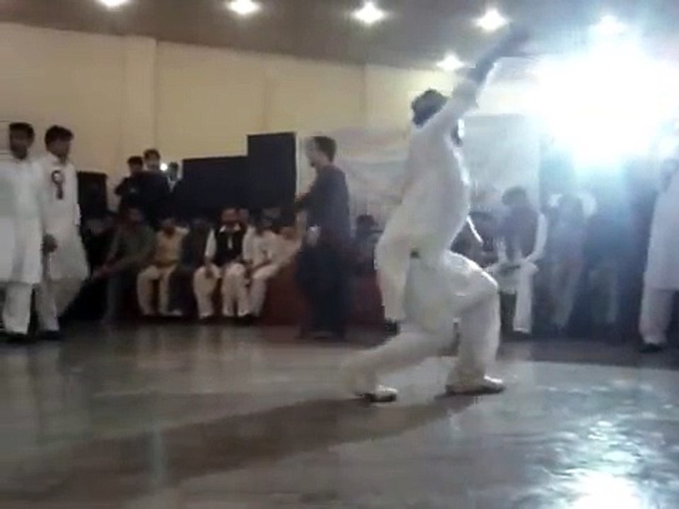 Pashto Mast Dance 2016