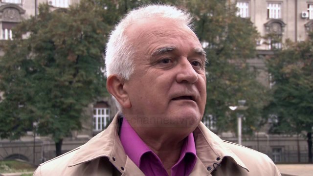 Vuçiç: Trepça është e Serbisë; Kosova bojkoton Samitin - Top Channel Albania - News - Lajme