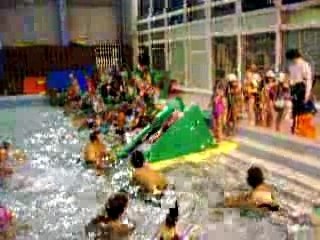 Tobogan piscine 0