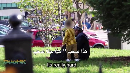 ماذا سيفعل الناس عندما يجلس شاب مسلم بجانبهم وهو يبتسم _ هل حقا ستبكى مما ستراه