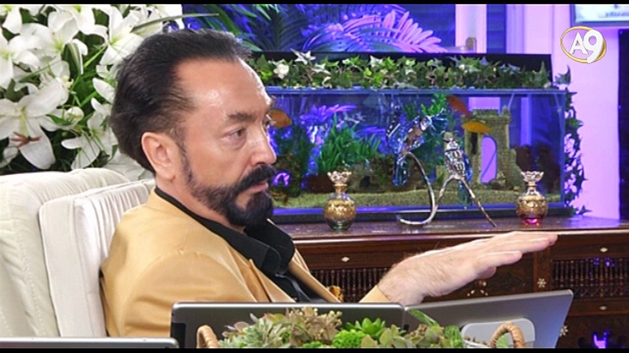 Dünya büyük bir savaşa hazırlanıyor bütün bunların arkasından Mehdiyet güneş gibi doğacaktır.