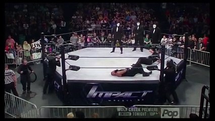 DCC le manda un mensaje a los tag team champions el roto y el borrado