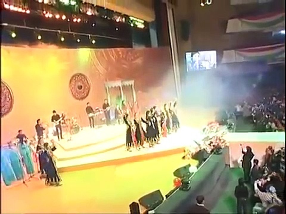 Noziya karomatullo's song.. Mara Karda Faramoush Нозияи Кароматулло