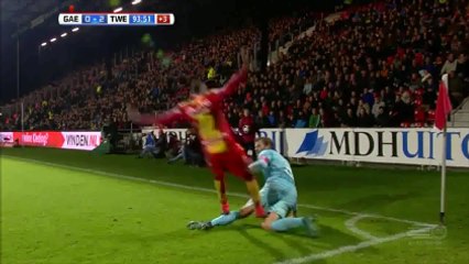 Jarchinio Antonia Sent Off For The Most Insane Tackle Ever vs Twente!
