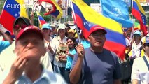 مسيرات للمعارَضة في العاصمة كاراكاس تهدد بالعصيان المدني