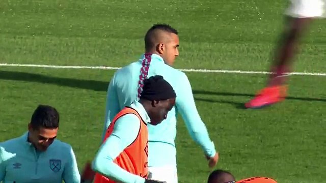 Quand Dimitri Payet jongle avec son chewing-gum