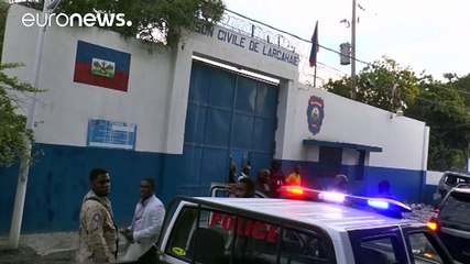 Haiti: Evadiram-se mais de 170 reclusos de uma penitenciária