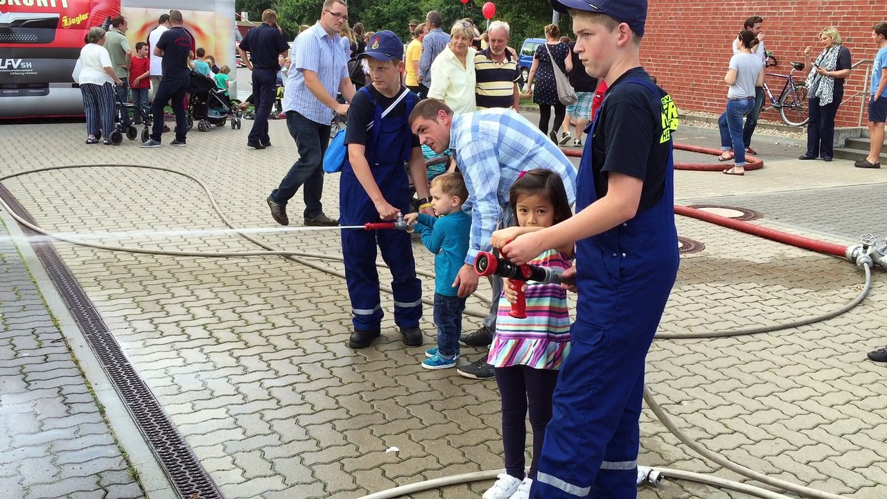 Firefighters_Kids_Day