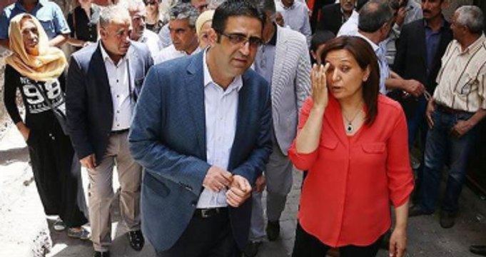 Teröristin Cenazesine Katılan HDP Milletvekillerine Soruşturma Açıldı