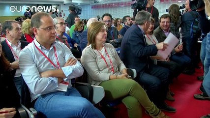 Spanyolország: a szocialisták megtisztították az utat a konzervatív Rajoy előtt