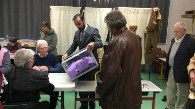 Élections municipales : dépouillement