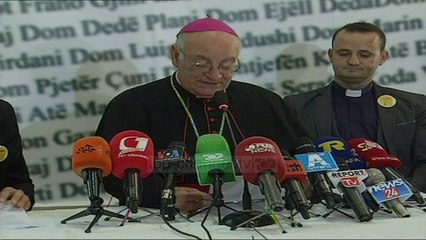 Lumturimi i 38 martirëve - Top Channel Albania - News - Lajme