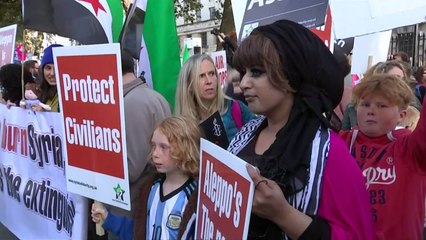 Londër, marshim-protestë kundër gjakderdhjes në Siri - Top Channel Albania - News - Lajme