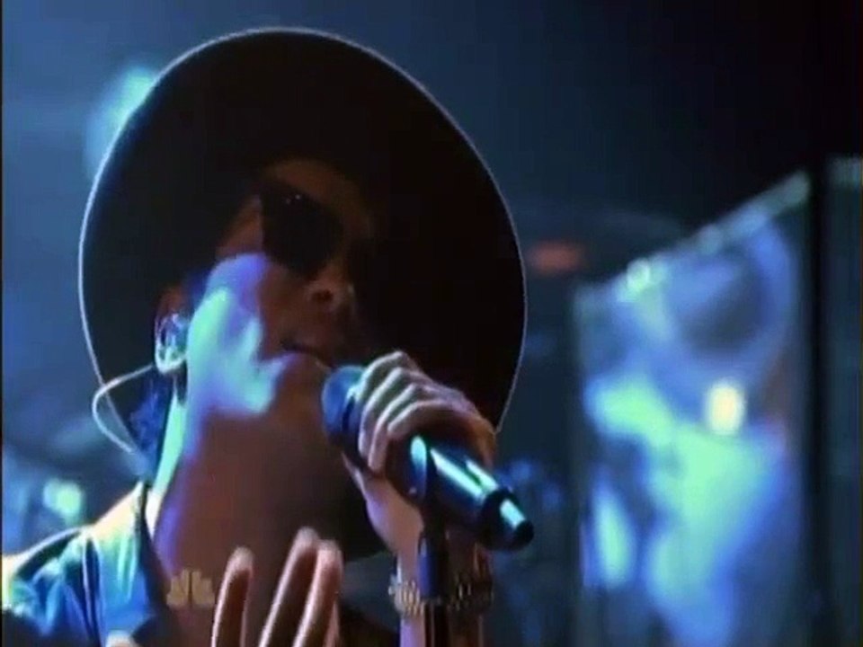 Bruno Mars debut his new song "Young Girls" on Saturday Night Live