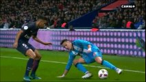 Florian Thauvin's Comically Failed Attempt At Flip-Flap vs PSG!