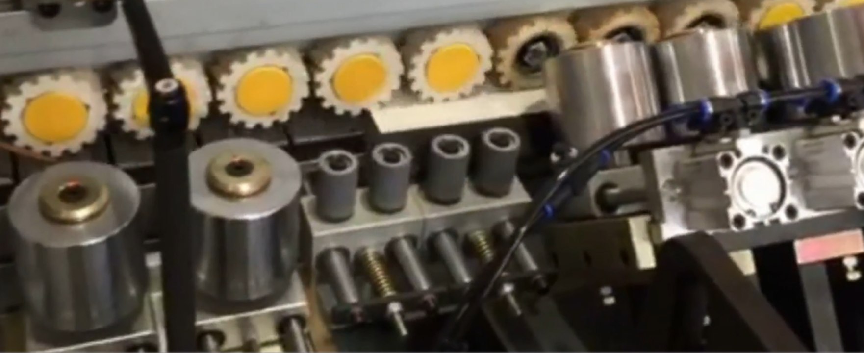BÁN MÁY DÁN NGHIÊNG CẠNH TỰ ĐỘNG TỐT NHẤT TẠI TPHCM