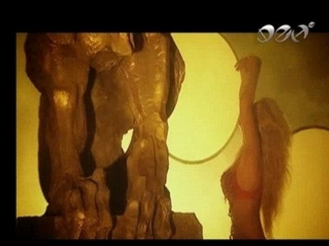 Desislava - Regeton i malko chalga