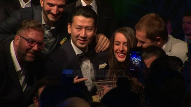 Baristi më i mirë në botë? Fituese del një femër - Top Channel Albania - News - Lajme