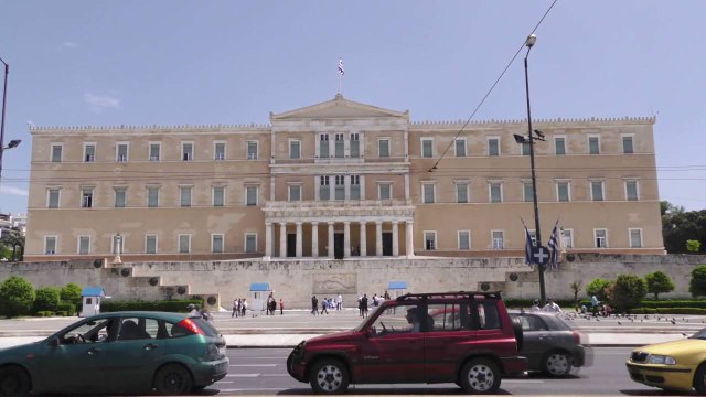 Deklarata e Hahn për çështjen çame, reagon ashpër Athina - Top Channel Albania - News - Lajme