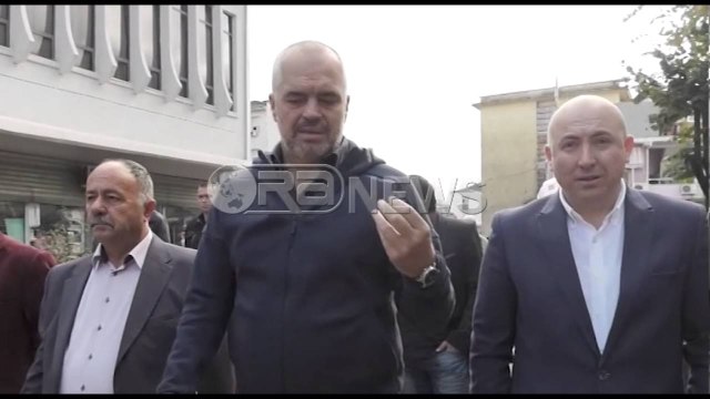 Ora News – Kryeministri Rama inspekton projektet në jug të vendit