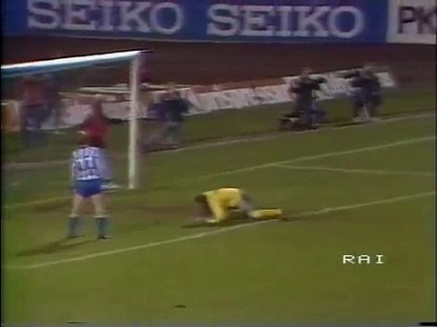 24.10.1984 - 1984-1985 European Champion Clubs' Cup 2nd Round 1st Leg IFK Göteborg 1-0 KSK Beveren