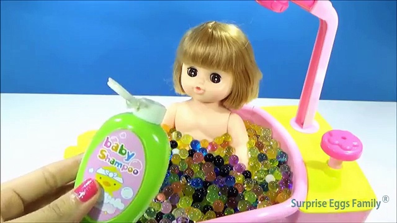 Baby Doll Eat & Poop & Bath! Barbie Baby Doll P...
