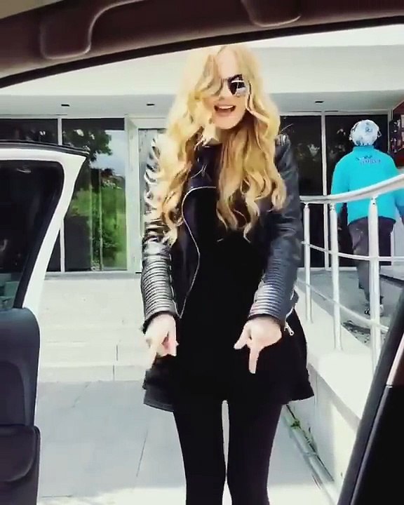 Günah Benim ( Sese Dikkat ! ) Yabancı Kız , Muhteşem Bir Ses Mutlaka İzleyin