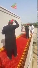 PTI worker fell from the roof when Imran Khan came up on stage