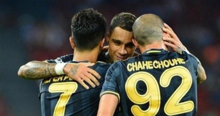 Van der Wiel: Fenerbahçe'de Kalmak İstemiyorum