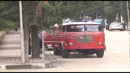 Ora News – Kërcënoi me vetëflijim, tregtari: Nuk më lenë të punoj