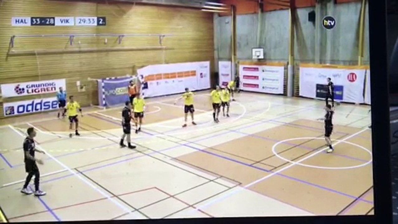 Tir dans le dos retourné à 10 mètres