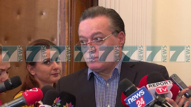 REAGON RIDVAN BODE PER RRITJEN E PAGAVE DHE PENSIONEVE - News, Lajme - Kanali 7