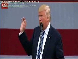 Donald Trump sucks