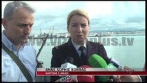 Anija minakërkuese “lyre” në Durrës - News, Lajme - Vizion Plus