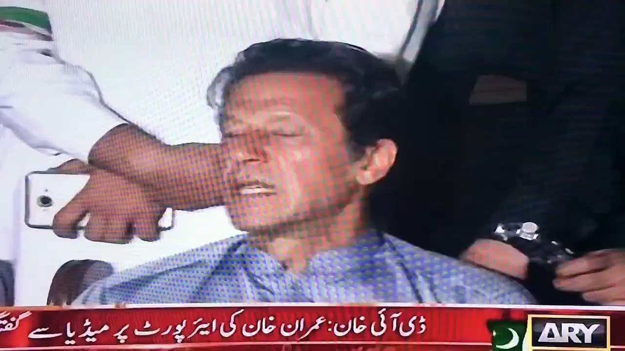 Reporter ask an interesting question to Imran Khan
