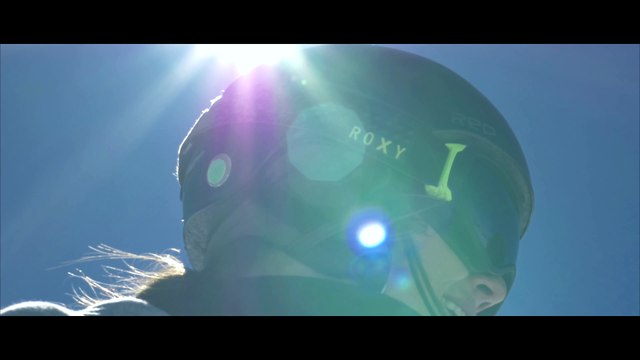 Adrénaline - snowboard : Clémence Grimal, l'étoile montante du half-pipe français