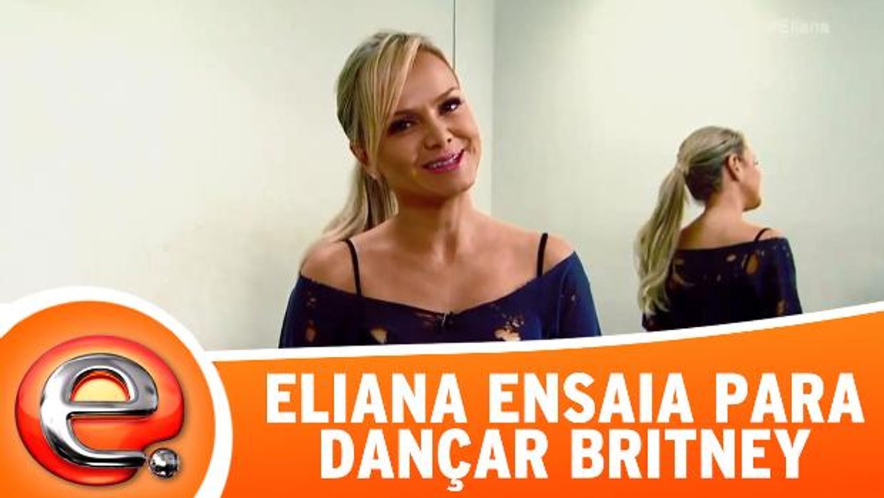 Eliana ensaia para dançar Britney Spears