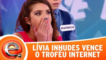 Lívia Inhudes vence o troféu Internet!
