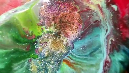 Eriyen Renkli Mum Boyaları